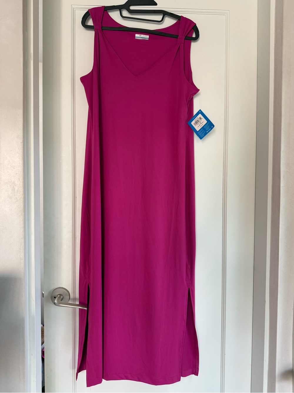 Sleeveless Magenta Maxi Dress
